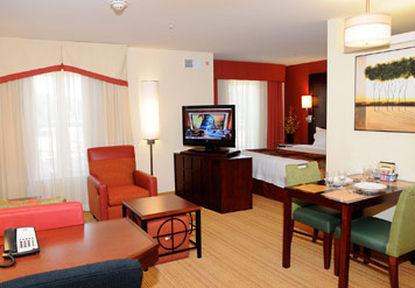 Residence Inn Charlotte Конкорд Номер фото