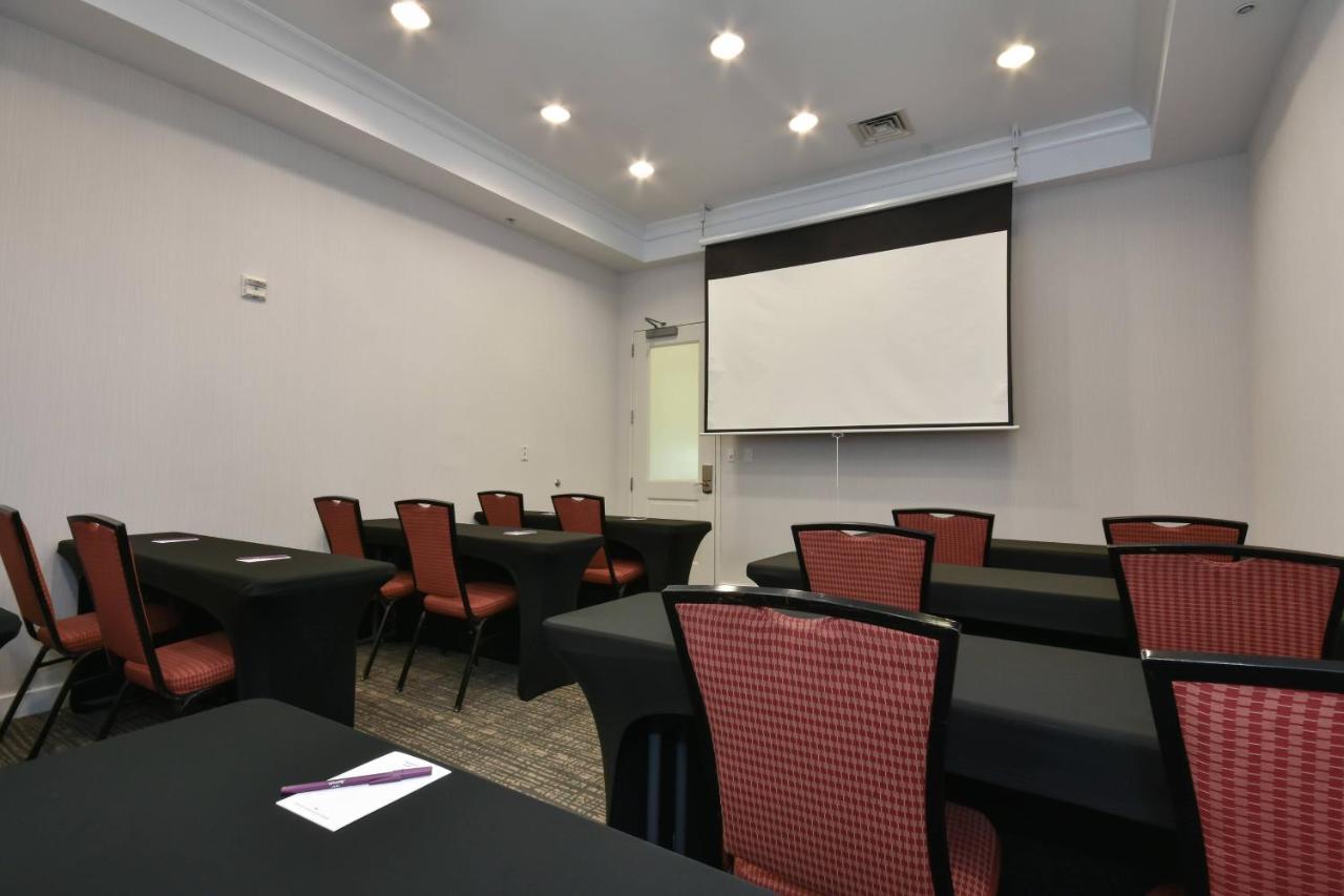Residence Inn Charlotte Конкорд Экстерьер фото