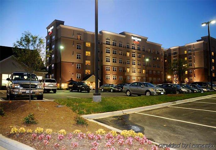 Residence Inn Charlotte Конкорд Экстерьер фото