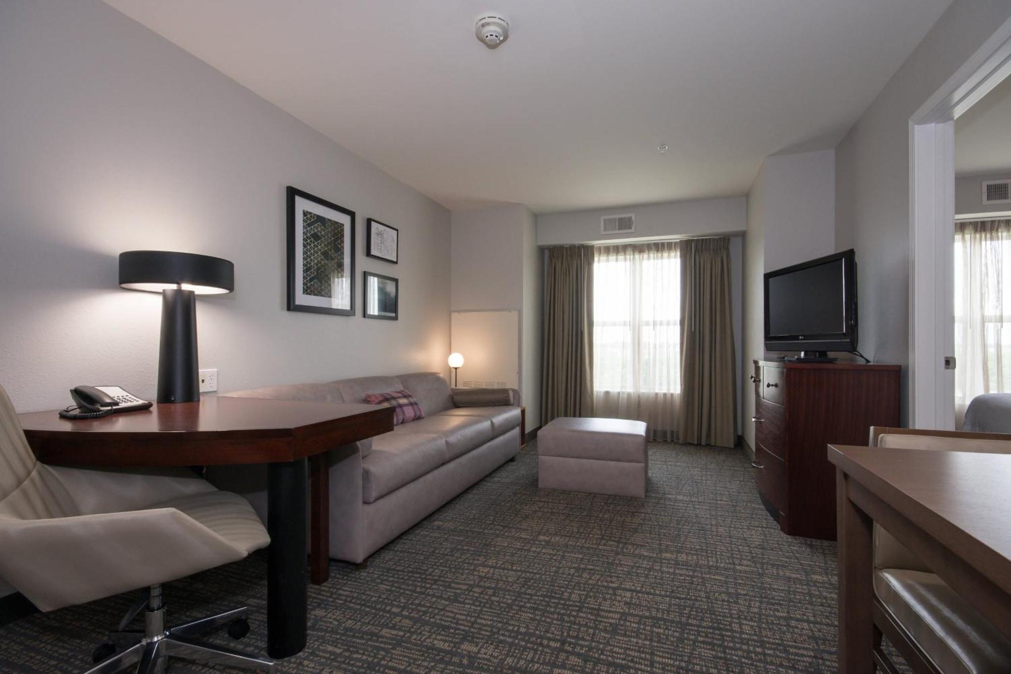 Residence Inn Charlotte Конкорд Экстерьер фото