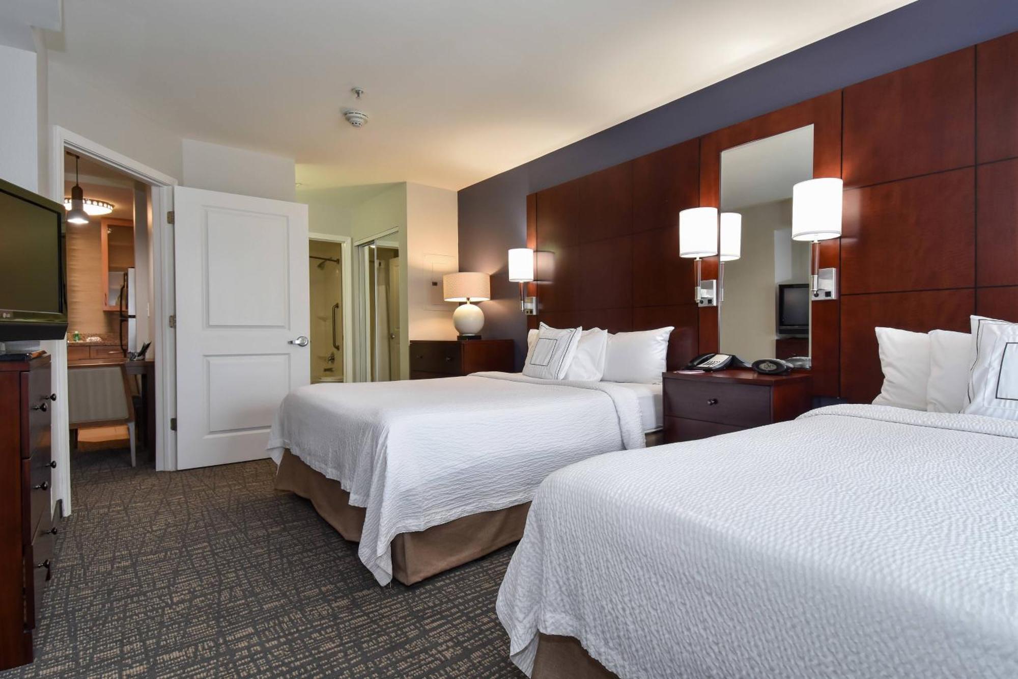 Residence Inn Charlotte Конкорд Экстерьер фото