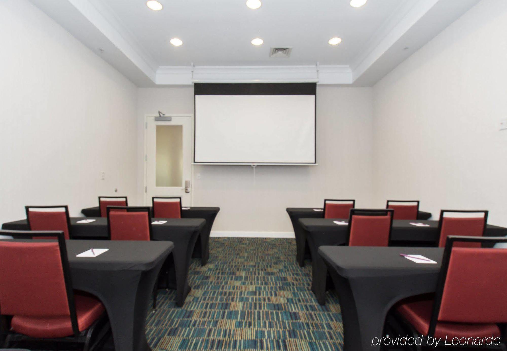 Residence Inn Charlotte Конкорд Экстерьер фото