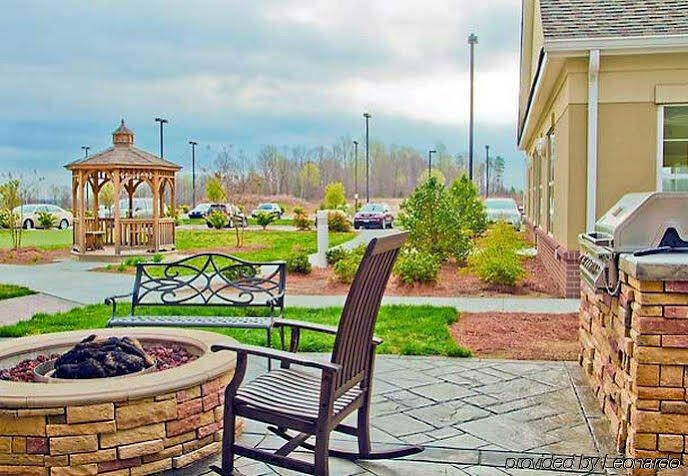Residence Inn Charlotte Конкорд Экстерьер фото